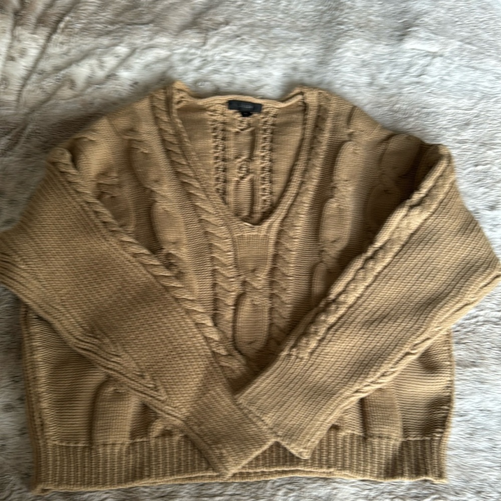 Cable knit,V neck sweater